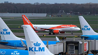 Air France-KLM Keeps Door Ajar on EasyJet Role as Bid Looms